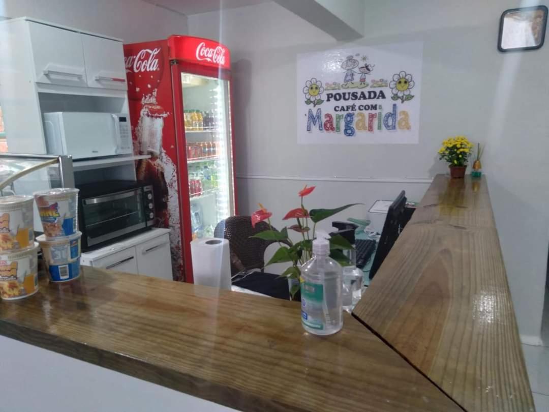 Pousada Cafe Com Margarida 150 Metros Do Mar Rua Do Calcadao Da Central Balneário Camboriú Zewnętrze zdjęcie